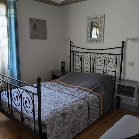 Le Clos Des Oliviers Rieux-en-Val Extérieur photo